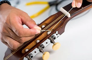 Restring%2520classical%2520guitar%2520co